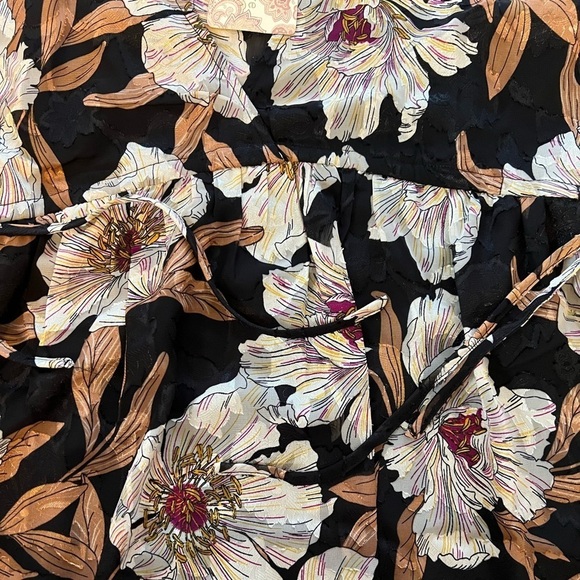 BOG Collective floral dress - Picture 3 of 4